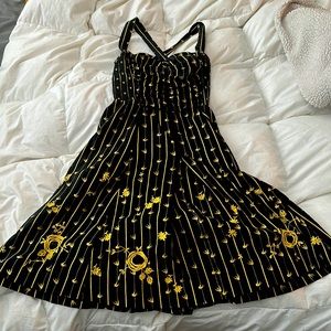 Selling bc I’m pregnant and it won’t fit me for a while